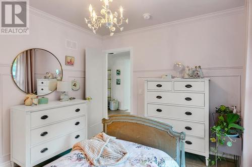 4 Pinehurst Crescent, Toronto, ON - Indoor Photo Showing Bedroom