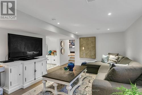 4 Pinehurst Crescent, Toronto, ON - Indoor Photo Showing Living Room