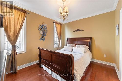 17 Mcnutt Street, Brampton, ON - Indoor Photo Showing Bedroom