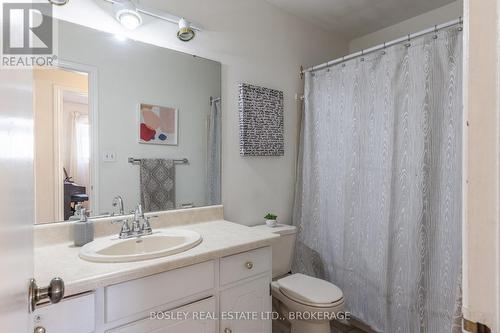 8090 Post Road, Niagara Falls (213 - Ascot), ON - Indoor Photo Showing Bathroom