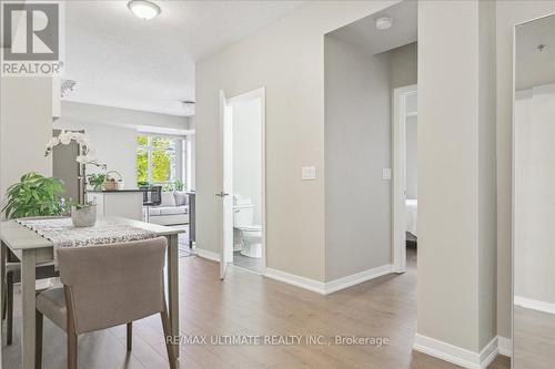 311 - 90 Charlton Avenue W, Hamilton, ON - Indoor Photo Showing Dining Room