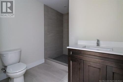 18 Elmwood Drive, Hampton, NB - Indoor Photo Showing Bathroom