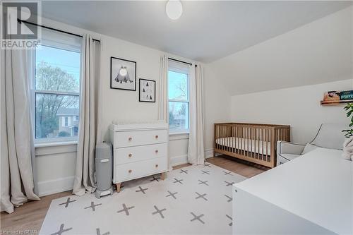 147 Fisher Mills Road, Cambridge, ON - Indoor Photo Showing Bedroom