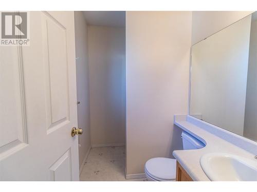 Primary Ensuite - 1053 Aldon Road, Kelowna, BC - Indoor Photo Showing Bathroom