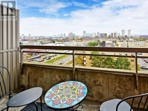 917 - 1700 Eglinton Avenue E, Toronto, ON - Outdoor With View