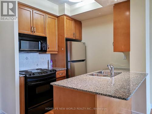 1510 - 100 Hayden Street, Toronto, ON - Indoor Photo Showing Kitchen With Double Sink