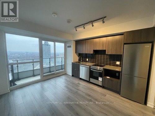 3008 - 395 Bloor Street E, Toronto, ON - Indoor Photo Showing Kitchen