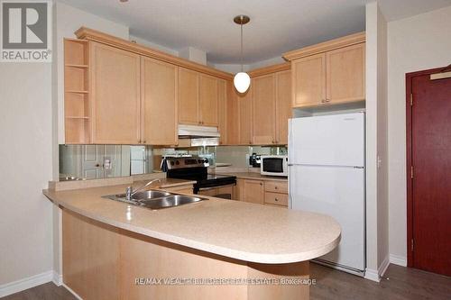 614 - 980 Yonge Street, Toronto, ON - Indoor Photo Showing Kitchen With Double Sink