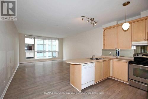 614 - 980 Yonge Street, Toronto, ON - Indoor Photo Showing Kitchen With Double Sink