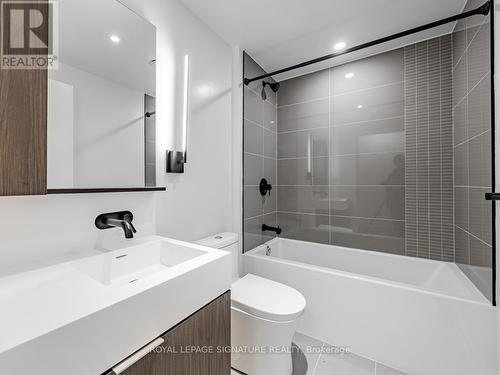 504N - 117 Broadway Avenue, Toronto, ON - Indoor Photo Showing Bathroom