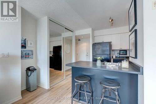 901 - 311 Richmond Street E, Toronto, ON - Indoor Photo Showing Kitchen