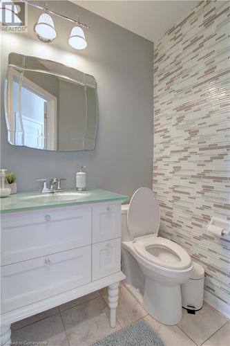 2375 Stone Glen Crescent, Oakville, ON - Indoor Photo Showing Bathroom