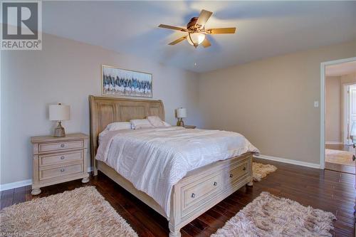 2375 Stone Glen Crescent, Oakville, ON - Indoor Photo Showing Bedroom