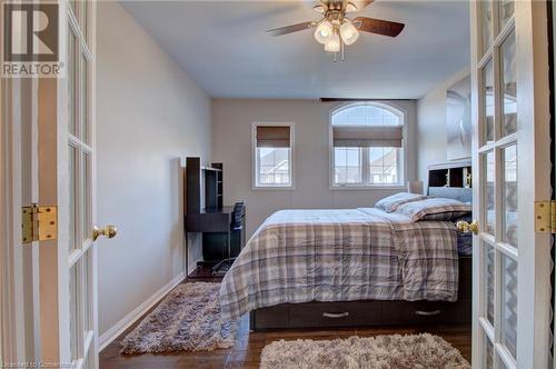 2375 Stone Glen Crescent, Oakville, ON - Indoor Photo Showing Bedroom