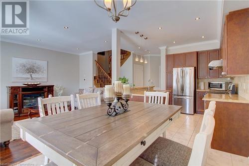 2375 Stone Glen Crescent, Oakville, ON - Indoor Photo Showing Dining Room