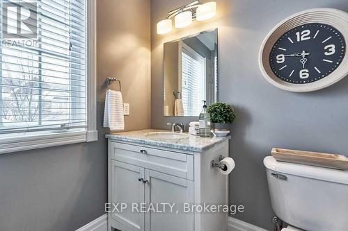 Unit #8 - 460 Woodmount Drive, Oshawa, ON - Indoor Photo Showing Bathroom