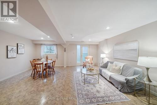 63 Townline Road S, Clarington, ON - Indoor Photo Showing Living Room