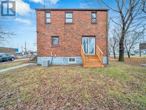 6424 Tecumseh, Windsor, ON - Outdoor