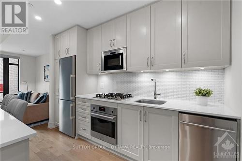 216 - 60 Springhusrt Avenue, Ottawa, ON - Indoor Photo Showing Kitchen With Upgraded Kitchen