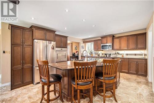 534 County Rd 1 Road, Smiths Falls, ON - Indoor Photo Showing Kitchen