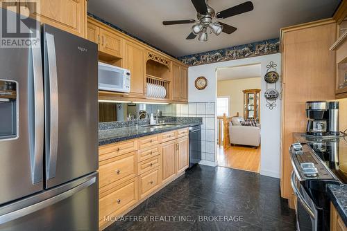 2118 County Road 9, Greater Napanee, ON - Indoor Photo Showing Kitchen