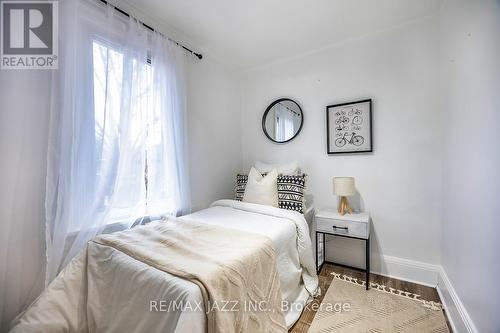 295 Athol Street E, Oshawa (Central), ON - Indoor Photo Showing Bedroom