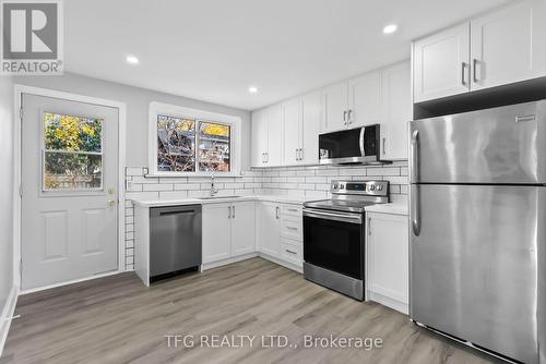 73 Central Park Boulevard N, Oshawa (O'Neill), ON - Indoor Photo Showing Kitchen