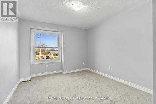 565 Elm Street, St. Thomas, ON - Indoor Photo Showing Other Room