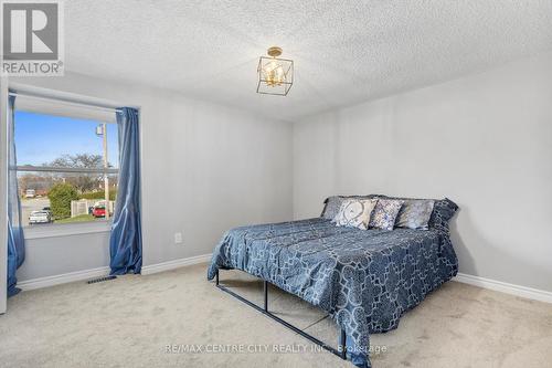 565 Elm Street, St. Thomas, ON - Indoor Photo Showing Bedroom