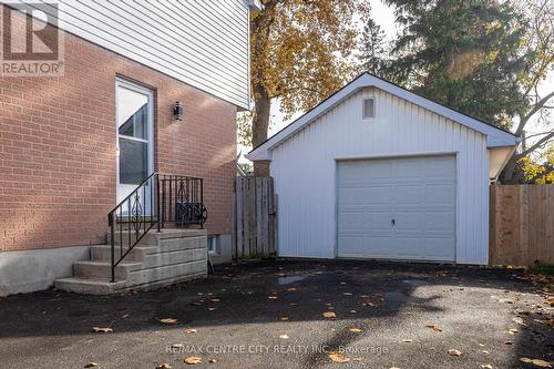 565 Elm Street, St. Thomas, ON - Outdoor With Exterior