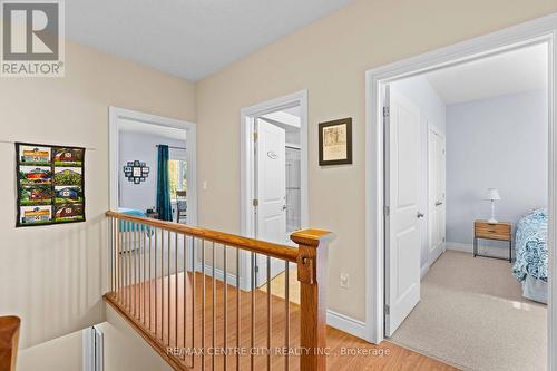 7094 Walkers Drive, Strathroy-Caradoc, ON - Indoor Photo Showing Other Room