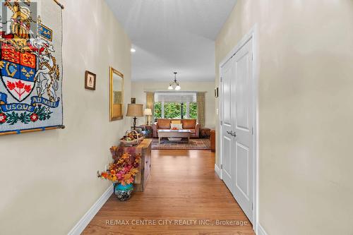 7094 Walkers Drive, Strathroy-Caradoc, ON - Indoor Photo Showing Other Room