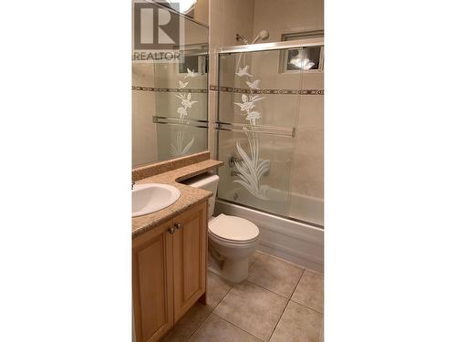 54Xx Norfolk Street, Burnaby, BC - Indoor Photo Showing Bathroom