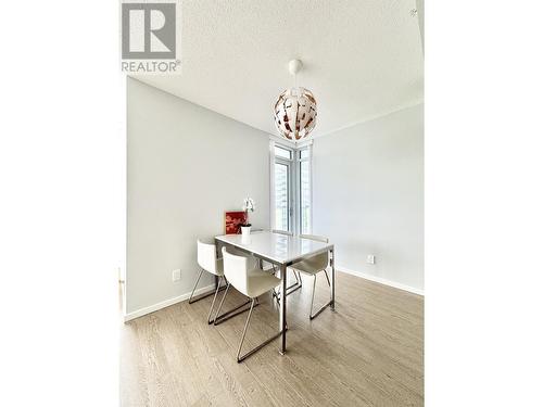 2508 6700 Dunblane Avenue, Burnaby, BC - Indoor Photo Showing Dining Room