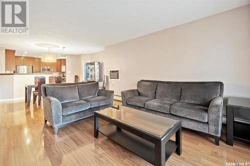 103 410 Main Street, Saskatoon, SK - Indoor Photo Showing Living Room