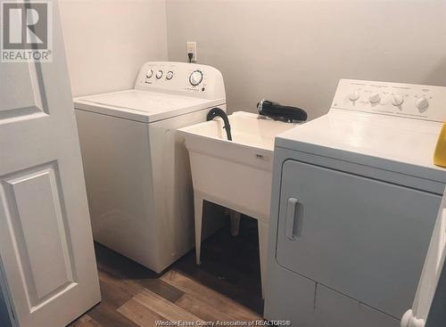 779 Bridge Avenue, Windsor, ON - Indoor Photo Showing Laundry Room