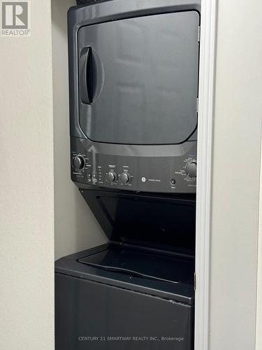 52 Judy Sgro Avenue, Toronto, ON - Indoor Photo Showing Laundry Room