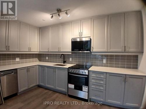 115 - 2333 Khalsa Gate, Oakville, ON - Indoor Photo Showing Kitchen