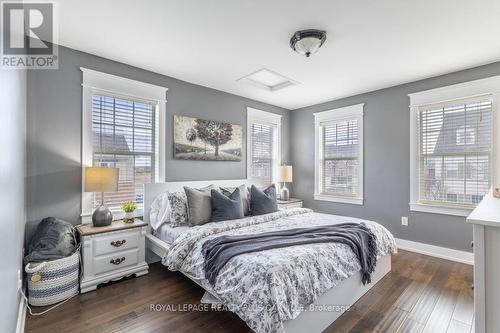 259 Littlewood Drive, Oakville, ON - Indoor Photo Showing Bedroom