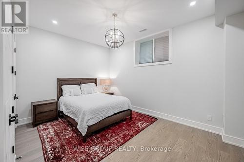 1322 Stanbury Road, Oakville, ON - Indoor Photo Showing Bedroom