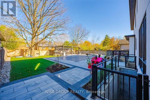 1322 Stanbury Road, Oakville, ON - Outdoor