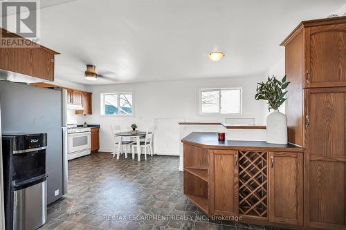 64031 Wellandport Road, Wainfleet, ON - Indoor Photo Showing Kitchen