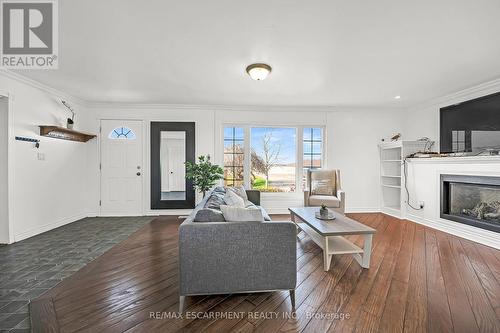 64031 Wellandport Road, Wainfleet, ON - Indoor Photo Showing Living Room With Fireplace