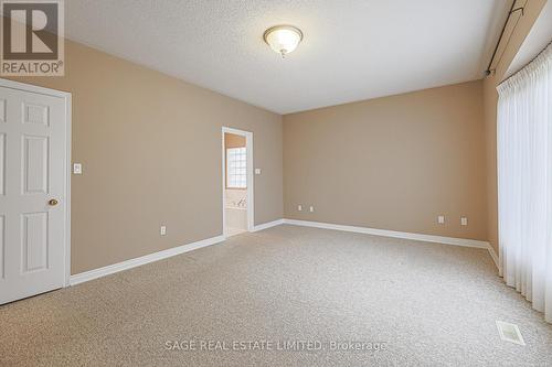 11 Brookgreene Crescent, Richmond Hill, ON - Indoor Photo Showing Other Room