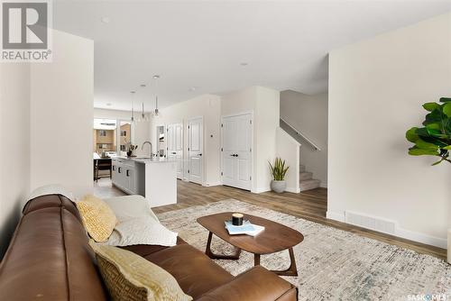 3131 Green Brook Road, Regina, SK - Indoor Photo Showing Living Room