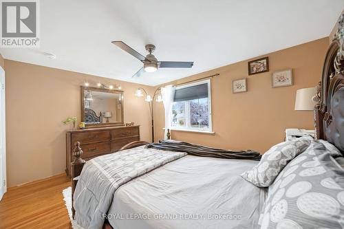 59 Roberts Crescent, Brampton, ON - Indoor Photo Showing Bedroom