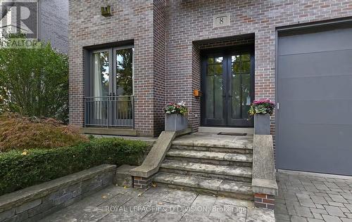 8 Brynhurst Court, Toronto, ON - Outdoor