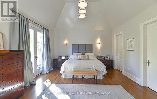 8 Brynhurst Court, Toronto, ON - Indoor Photo Showing Bedroom