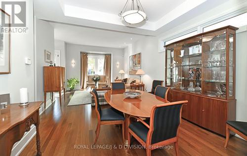 8 Brynhurst Court, Toronto, ON - Indoor Photo Showing Dining Room