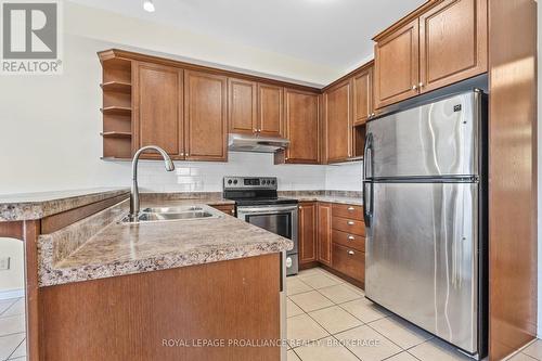 463 Conservatory Drive, Kingston (City Southwest), ON - Indoor Photo Showing Kitchen With Double Sink